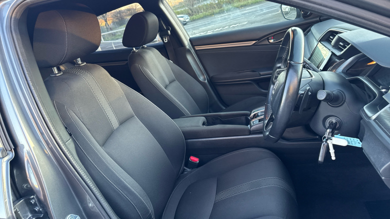 Honda Civic 1.5 VTEC Turbo Sport 5dr CVT Petrol Hatchback